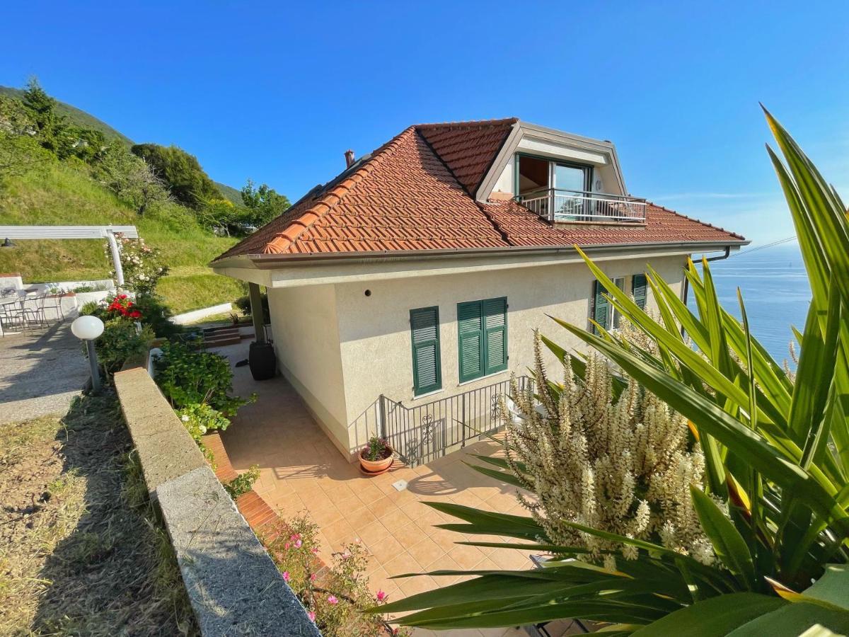 Appartamento Moneglia Villa *